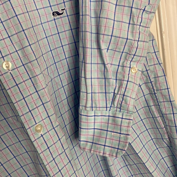 Vineyard vines, button down - Picture 6 of 6